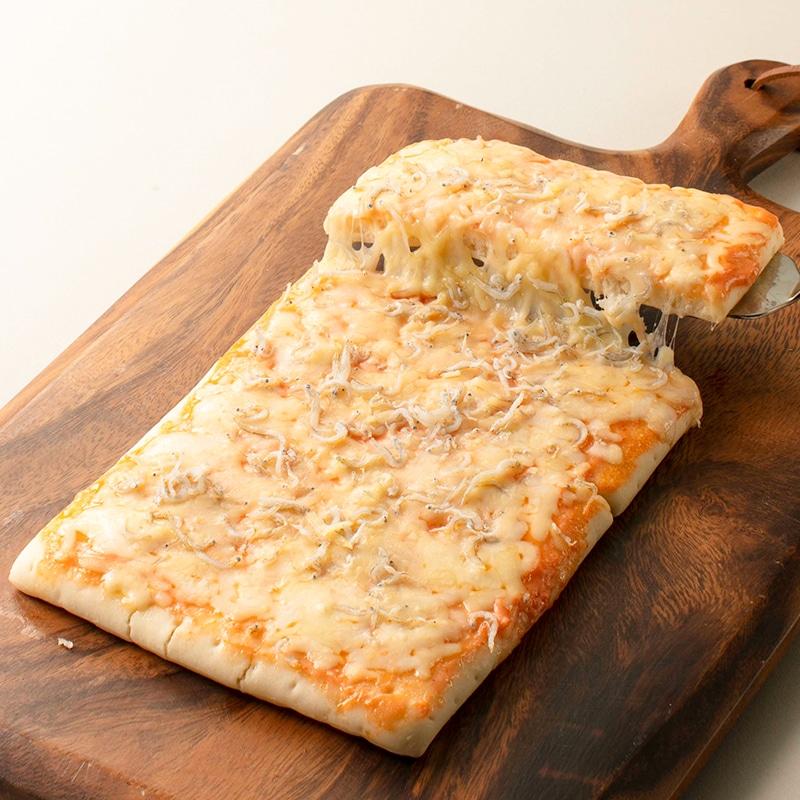 そのまま焼くだけピザしらす明太チーズ