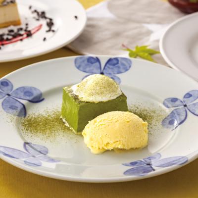 宇治抹茶のムースとバニラアイス